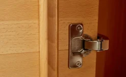 Woodford Eckvitrine Dio | Kernbuche | Möbel Höffner